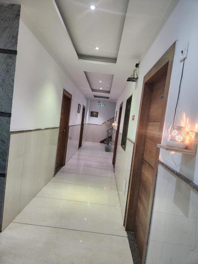 Ambe By Ambience Delhi Igi Airport 3* New Delhi