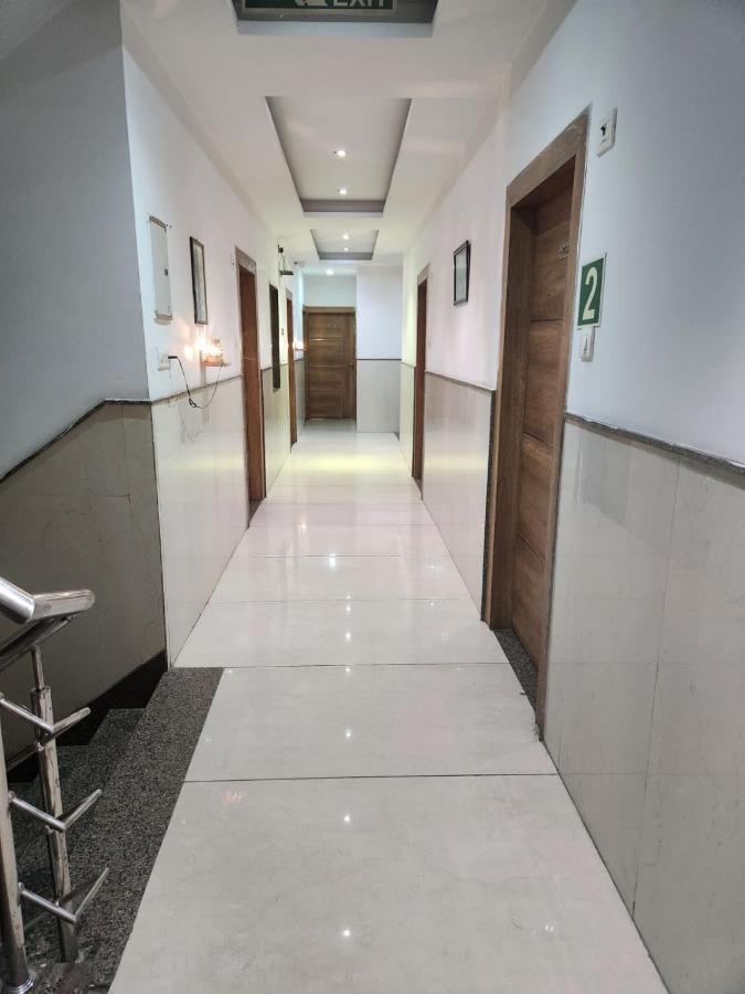 Ambe By Ambience Delhi Igi Airport 3* New Delhi